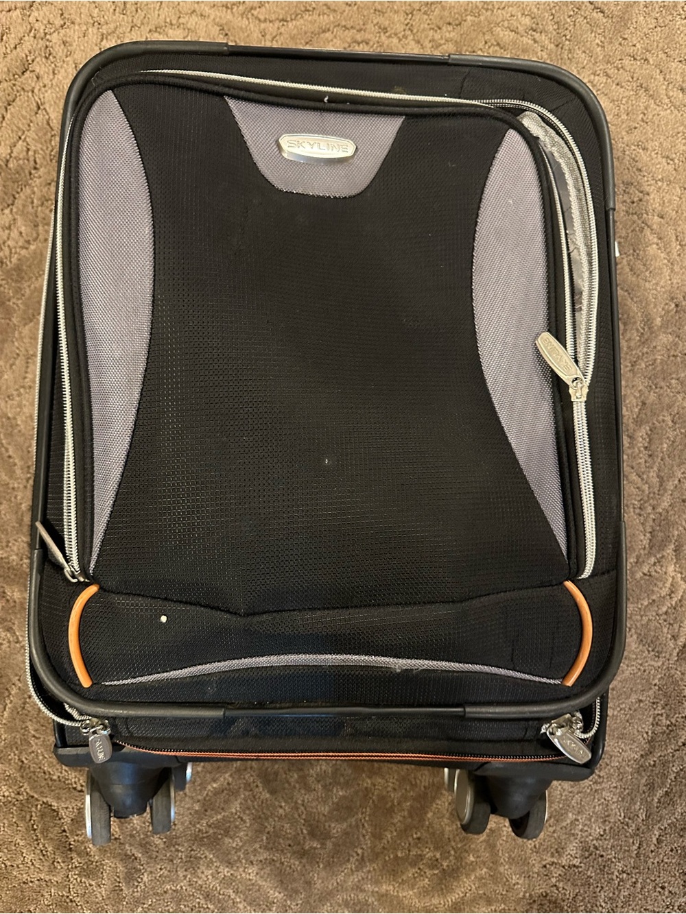 Skyline Black & Gray Carry-On Bag